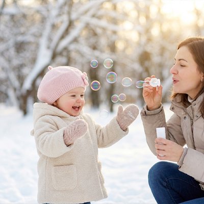 Bonnet bébé avec coupe couvrante qui enveloppe bien les oreilles 